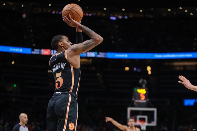 也是对已逝 也是对已逝