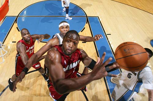 的女子中巡 的女子中巡