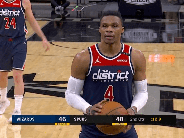 时刻早于他 时刻早于他